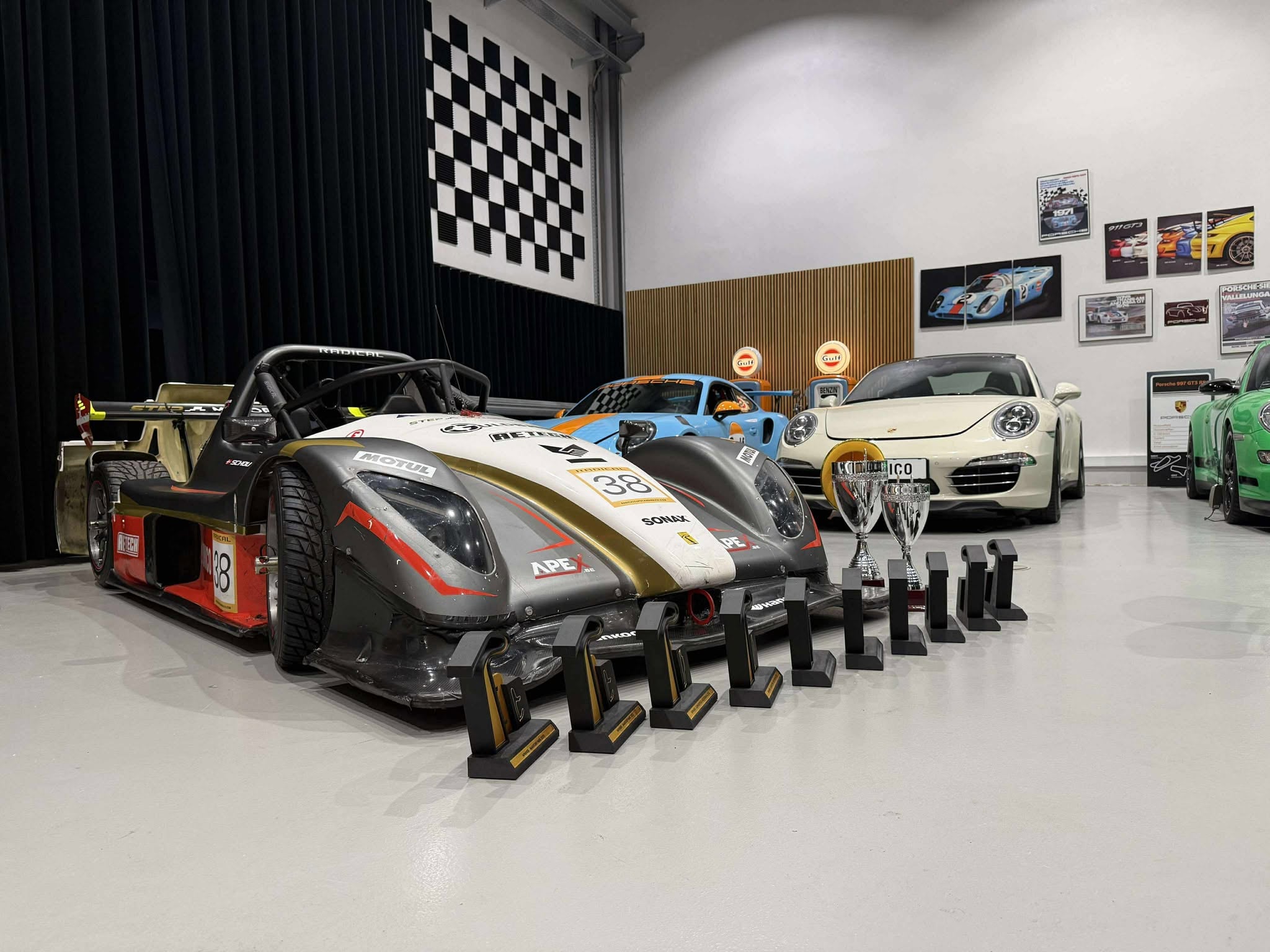 Schou Business Club racerbil